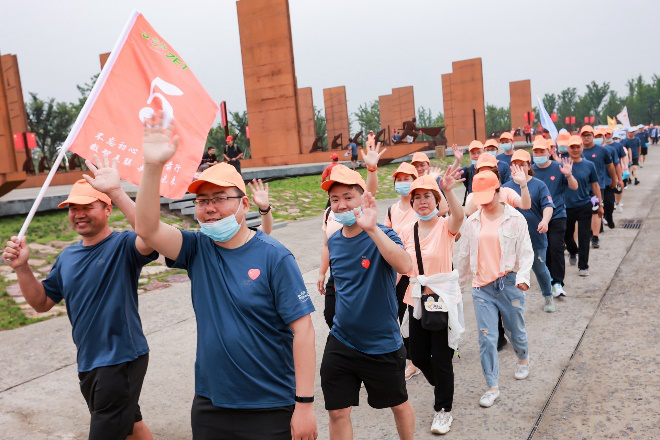 十八正青春 十八恰风华 ——尊龙网址登录官网 18 周年庆典圆满落幕
